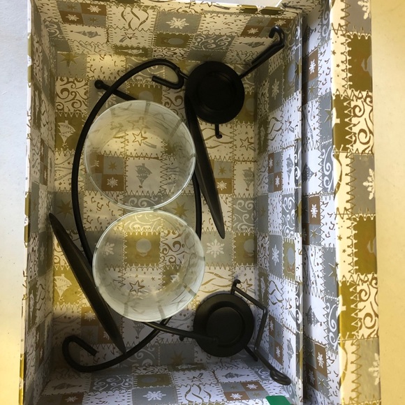 Meet your Posher, Sharon🙋🏻‍♀️ - Picture 9 of 16